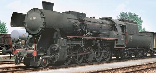 Steam Locomotive BR 152<br /><a href='images/pictures/Roco/62286.jpg' target='_blank'>Full size image</a>